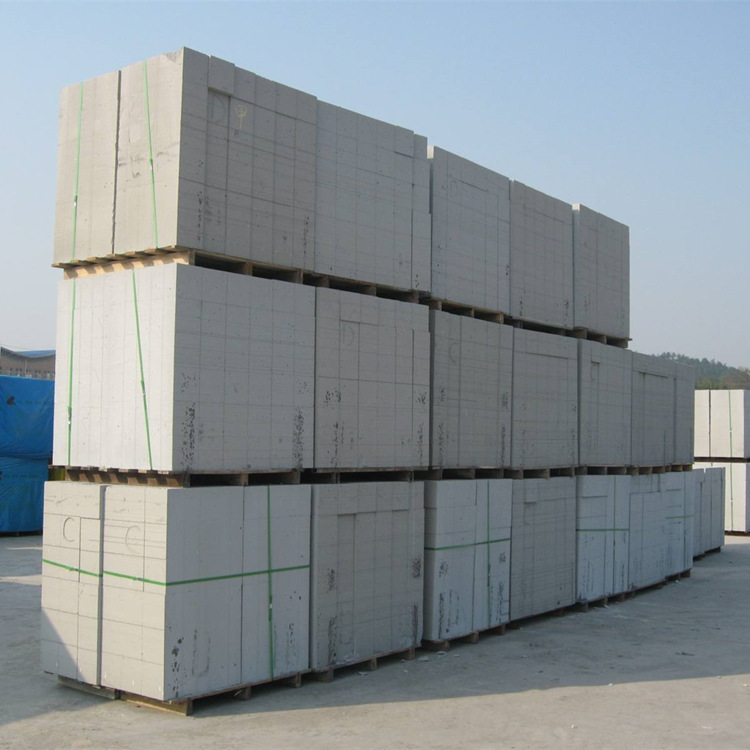 防城港宁波台州金华厂家：加气砼砌块墙与粘土砖墙造价比照分析